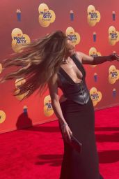 Jennifer Lopez - 2022 MTV Movie & TV Awards Photo Call