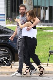 Jennifer Lopez and Ben Affleck at the Set of a New Project in Santa Monica 06 22 2022   - 60