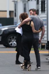 Jennifer Lopez and Ben Affleck at the Set of a New Project in Santa Monica 06 22 2022   - 48