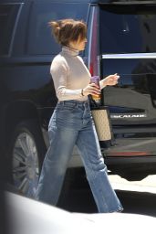 Jennifer Lopez - Heads to a Studio in LA 06/24/2024