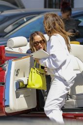 Jennifer Lopez - Out in Los Angeles 06/11/2022