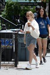 Julianne Hough Summer Street Style   New York 06 18 2022   - 11