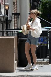 Julianne Hough Summer Street Style   New York 06 18 2022   - 94