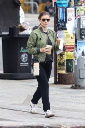 Kate Mara - Out in Los Feliz 06/14/2022