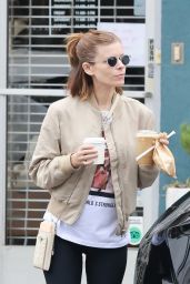 Kate Mara   Picks Up Some Coffee To Go in Los Feliz 06 04 2022   - 42