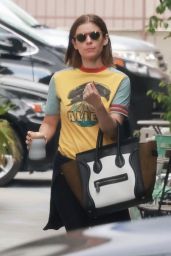 Kate Mara Wears a Vintage Alien Tee and Celine Handbag - Los Feliz 06/18/2020