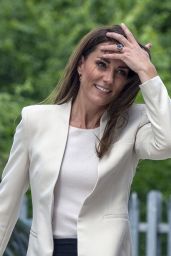 Kate Middleton   Visits Little Village Brent in London 06 08 2022   - 42