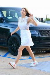 Katharine McPhee - Out for Lunch in Malibu 06/19/2022