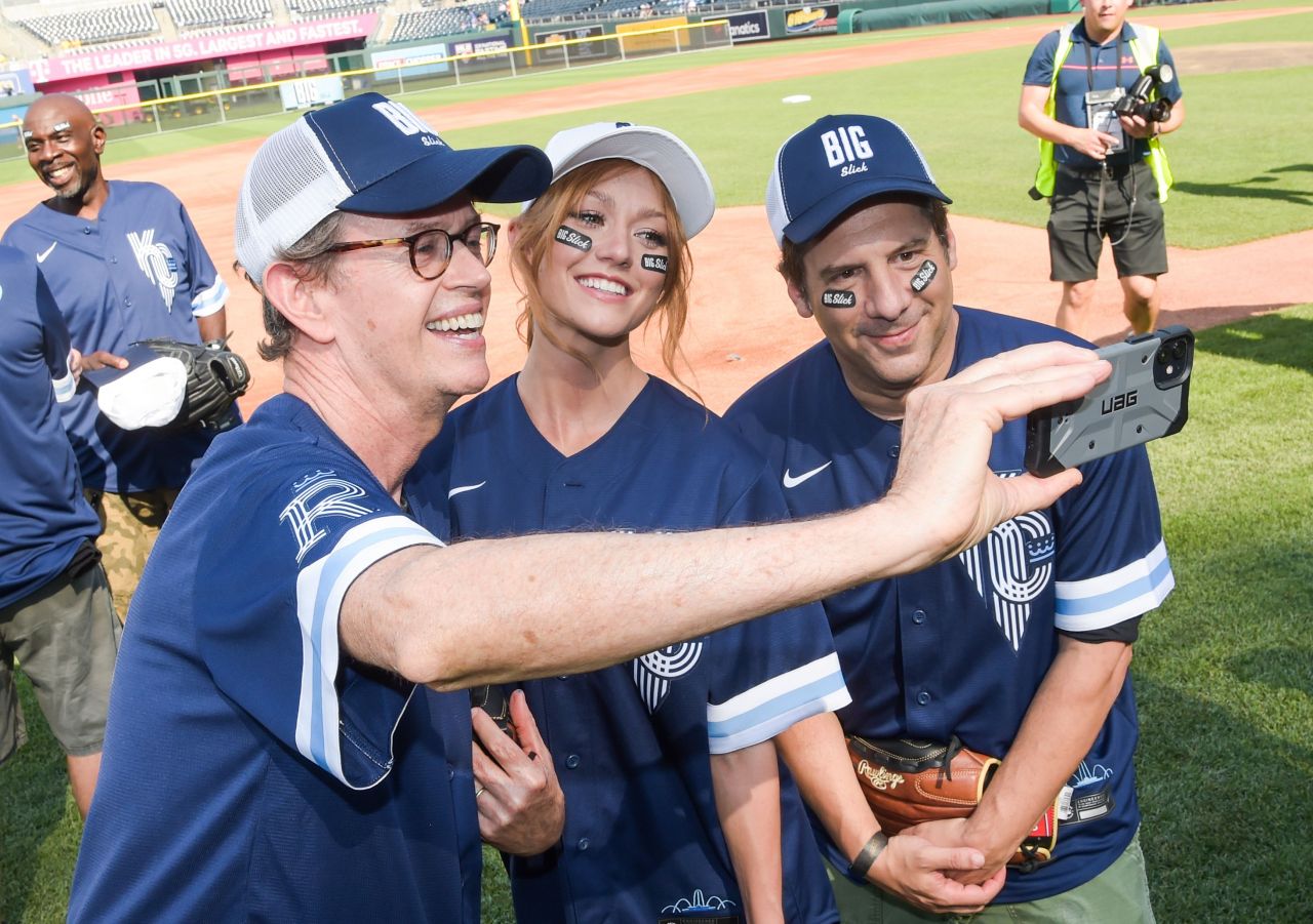 2022 Big Slick celebrity softball game : r/KatherineMcNamara