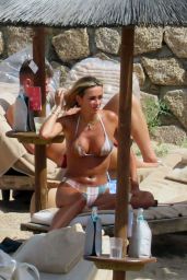 Katherine Pilkington - Holiday in Sardinia 06/28/2022