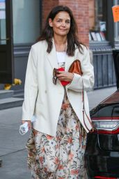 Katie Holmes in a Floral Dress and Blue Flats   New York 06 29 2022   - 75