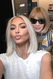 Kim Kardashian - Live Stream Video and Photos 06/21/2022