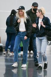 Kristen Stewart and Dylan Meyer at JFK Airport in New York 06/01/2022