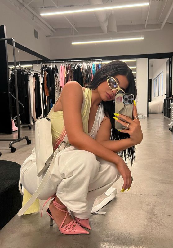 Kylie Jenner Outfit 06/08/2022