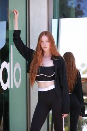 Larsen Thompson - Alo Summer House in Beverly Hills 06/16/2022 (more photos)