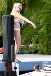 Lindsey Vonn - Miami Beach 06/07/2022