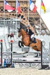 Mary Kate Olsen - Longines Paris Eiffel Jumping 06/25/2022
