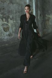 Miranda Kerr - LVR Magazine Cover Story June 2022