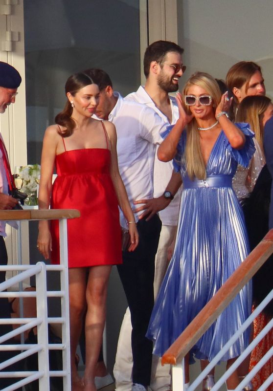 Miranda Kerr With Paris Hilton and Jared Leto at the Hotel du Cap Eden Roc in Antibes 06/19/2022