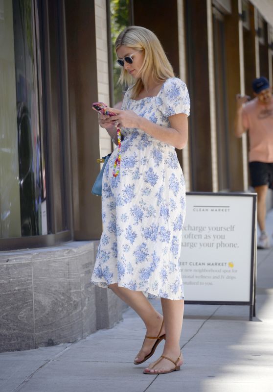 Nicky Hilton - Out in New York 06/20/2022