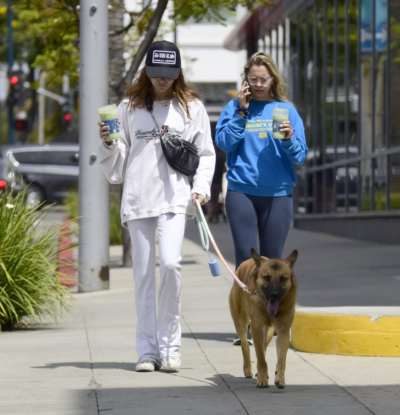 Olivia Jade Giannulli - Out in Beverly Hills 05/31/2022 • CelebMafia