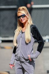 Paris Hilton - Arriving at Jimmy Kimmel Live! in Hollywood 06/29/2022