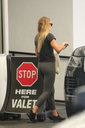 Sofia Richie in Workout Clothes - Beverly Hills 06/14/2022