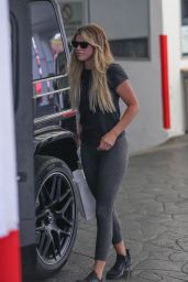 Sofia Richie in Workout Clothes - Beverly Hills 06/14/2022