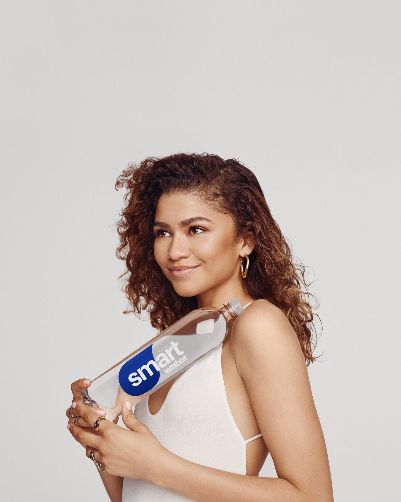 Zendaya Photoshoot For Smartwaters “smart Solutions Global Water