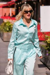 Ashley Roberts in a Casual Blue Top in London 07 04 2022   - 40