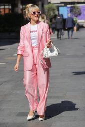 Ashley Roberts in a Pink Trouser Suit   London 07 08 2022   - 47