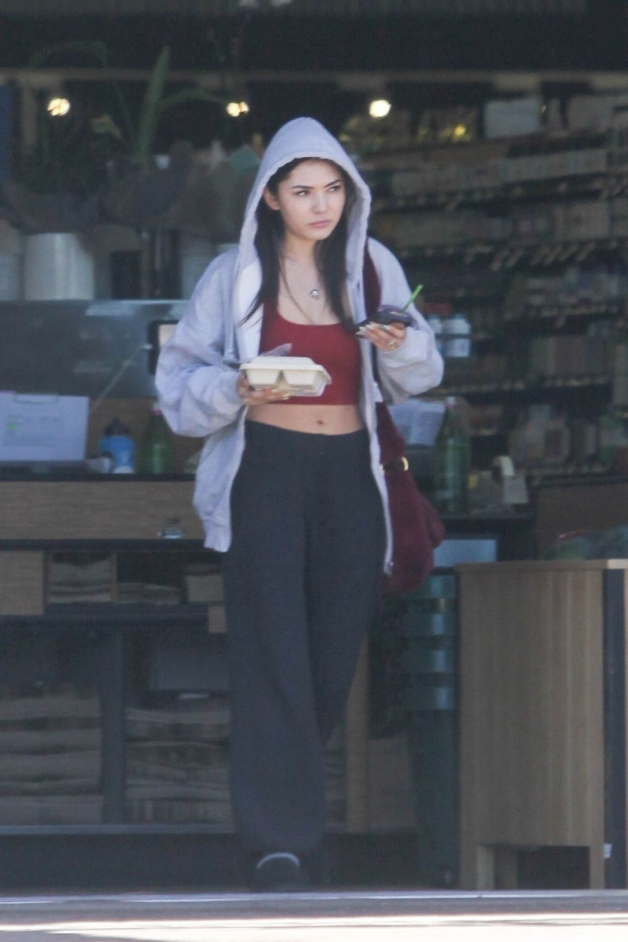 Atiana De La Hoya - Erewhon in Calabasas 07/10/2022 • CelebMafia