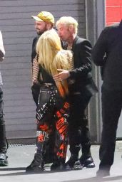 Avril Lavigne - Outside The Kia Forum in Inglewood 07/13/2022