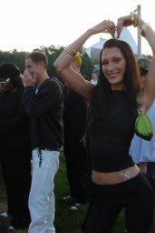 Bella Hadid Outfit 07/15/2022