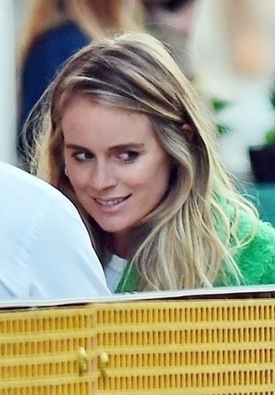 Cressida Bonas - Out in Notting Hill 07/07/2022