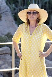 Ellen Pompeo in Yellow - Sardinia 07/14/2022