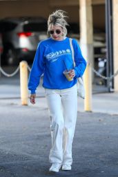 Emma Roberts Wearing a Ski Idaho Sweatshirt and White Denim - LA 07/05/2022