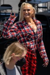 Gwen Stefani   Jimmy Kimmel Live in LA 07 13 2022   - 48