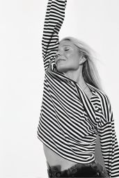 Gwyneth Paltrow - Goop Core Label July 2022