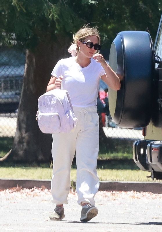 Hilary Duff - Out in Los Angeles 07/15/2022
