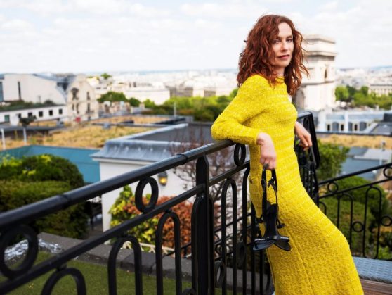 Isabelle Huppert   Madame Figaro 07 01 2022 Issue   - 3