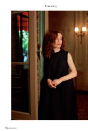 Isabelle Huppert - Madame Figaro 07/01/2022 Issue