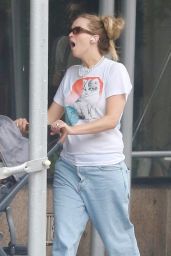 Jennifer Lawrence in Casual Outfit - New York 07/06/2022