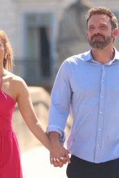 Jennifer Lopez and Ben Affleck - Pont du Carrousel 07/24/2022