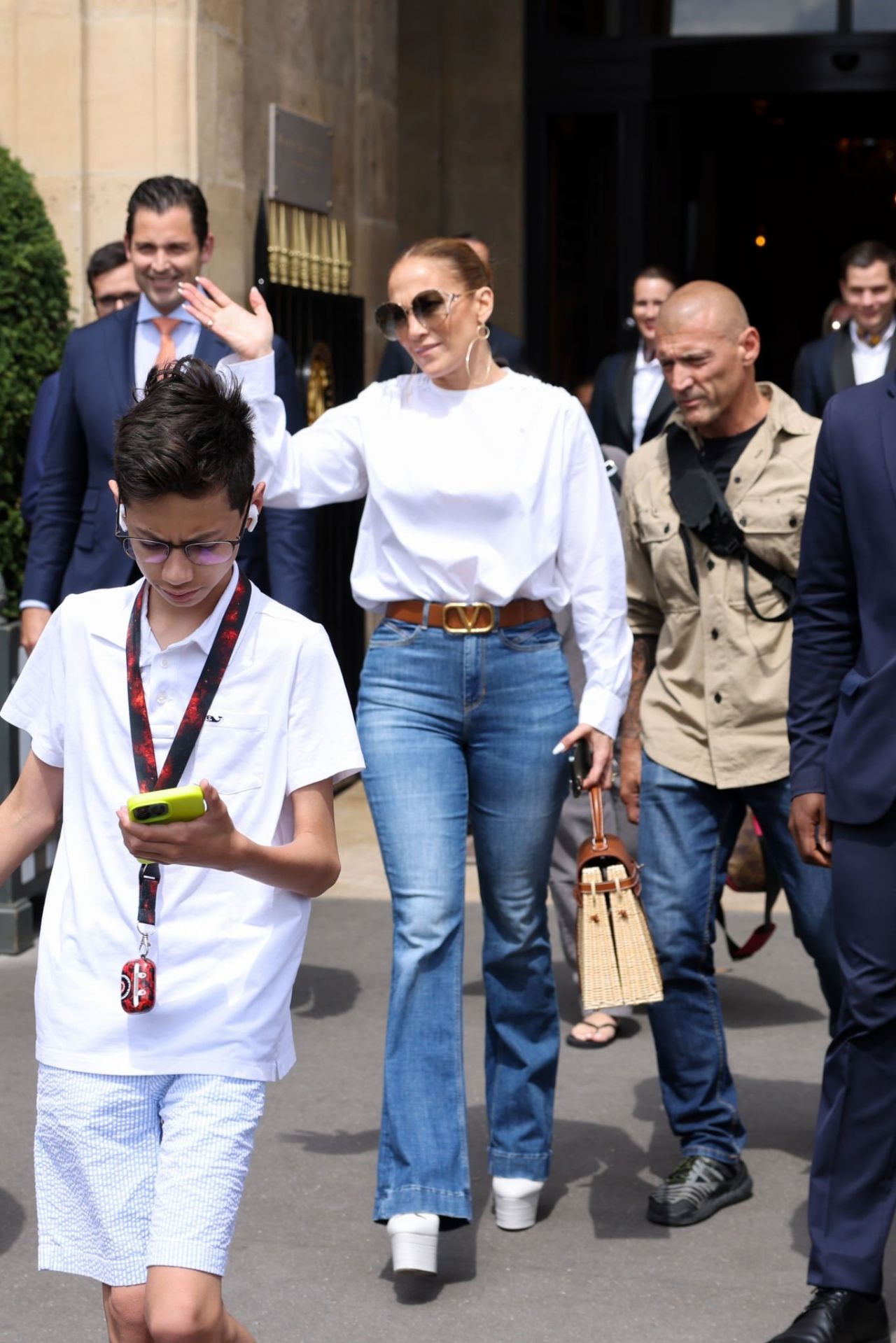 Jennifer Lopez - Leaving the Crillon Hotel in Paris 07/27/2022 • CelebMafia