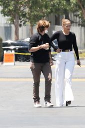 Jennifer Lopez   Out in Los Angeles 07 05 2022   - 28