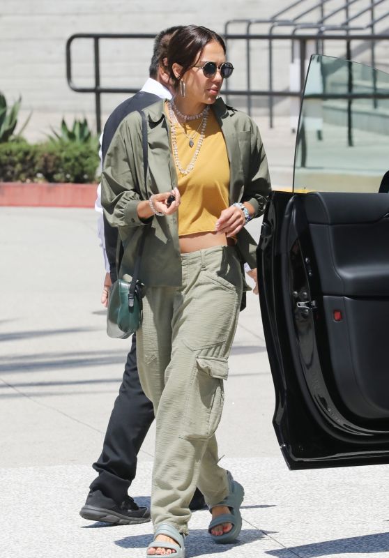 Jessica Alba - Returning From Vacation in Italy 07/18/2022