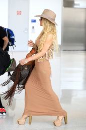 Jessica Simpson at LAX in Los Angeles 07/02/2022