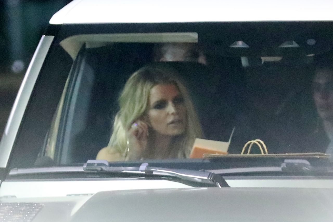 Jessica Simpson - Leaving the Sunset Tower Hotel in West Hollywood 07 ...