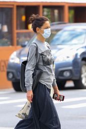 Katie Holmes   Out in New York 07 07 2022   - 96